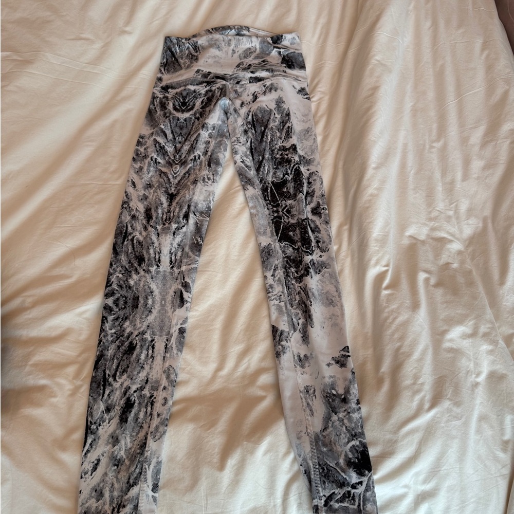 Varley Black and White Tie Dye Leggings